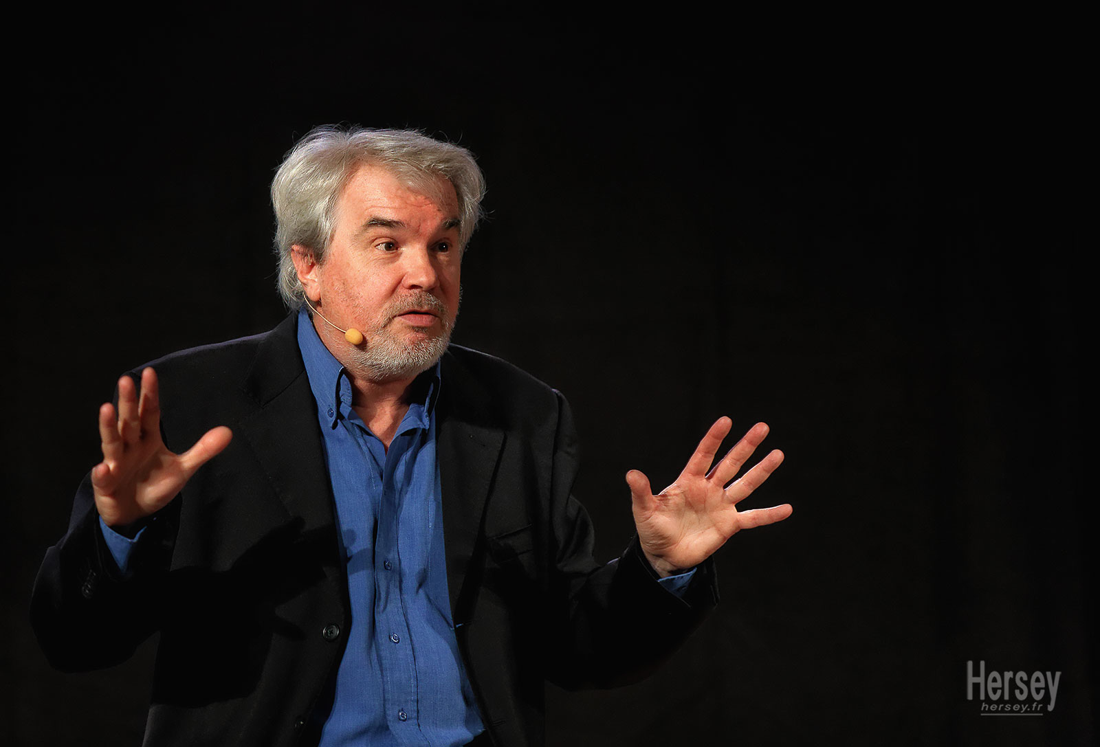 Jacques Mougenot dans la pièce " L'Affaire Dussaert" one man show Jacques Mougenot dans la pièce 'L'Affaire Dussaert' one man show