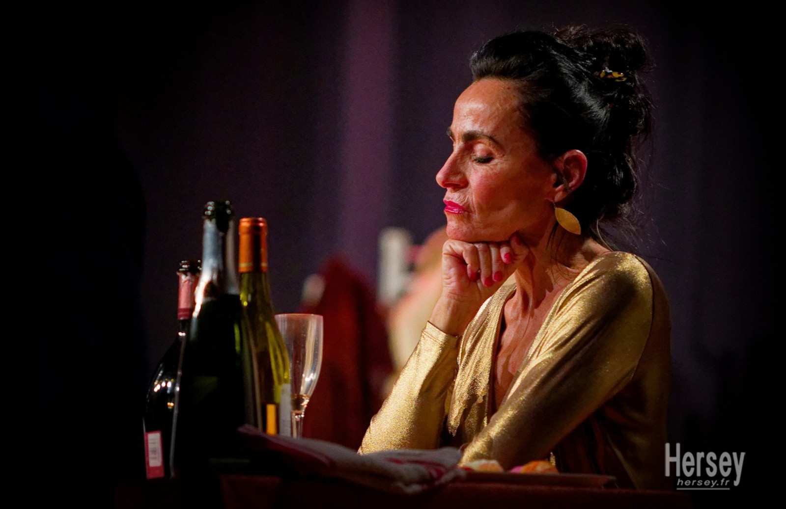 Nathalie Robert dans 'Joyeuse Fin du Monde' Les Vendredis de l'Agglo Milhaud 22 Décembre 2023 Nathalie Robert dans 'Joyeuse Fin du Monde ' Les Vendredis de l'Agglo Milhaud 22 Décembre 2023